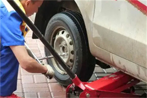 白碱滩区附近拖车24小时服务热线电话